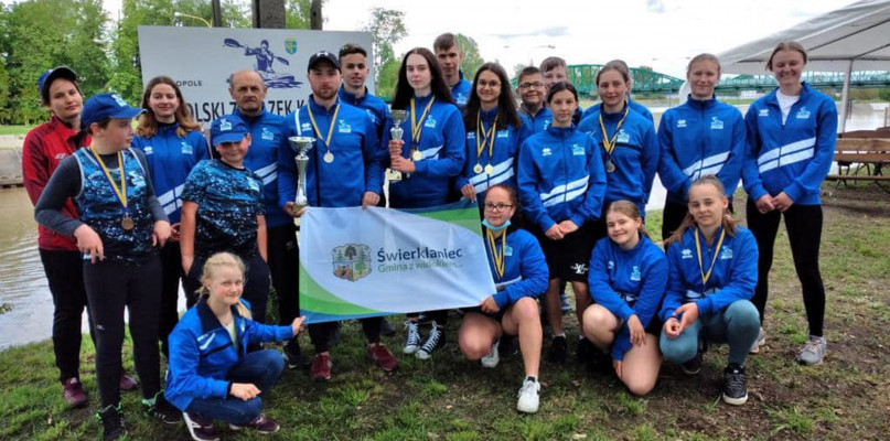 33 medale dla kajakarzy UKS Olimpijczyk Nowe Chechło. Zdominowali zawody 