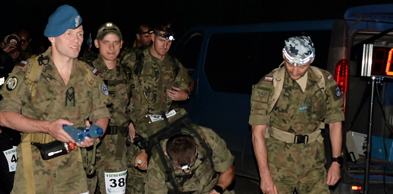 V Setka Komandosa. Bieg wygrał Artur Pelo (z lewej). Fot. Jarosław Myśliwski