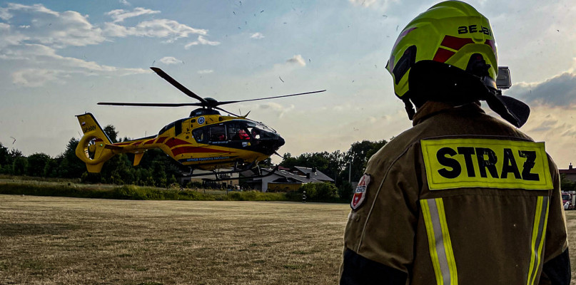 Dzisiaj po południu doszło do wypadku w Tąpkowicach. Z wysokości około 5 metrów spadło dziecko. Fot. OSP Tąpkowice