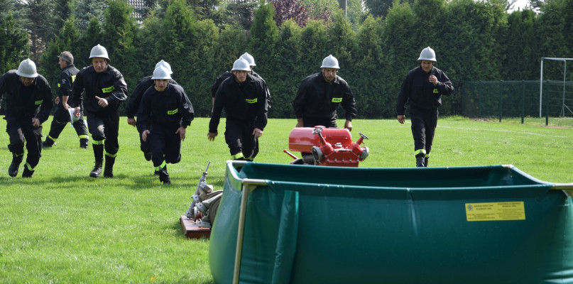 Nowe Chechło. Zawody sportowo-pożarnicze. Fot. OSP Żyglinek