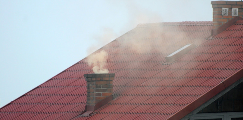 Czym oddychamy. Jest wcześnie, co będzie, jak mieszkańcy rozpalą w piecach?