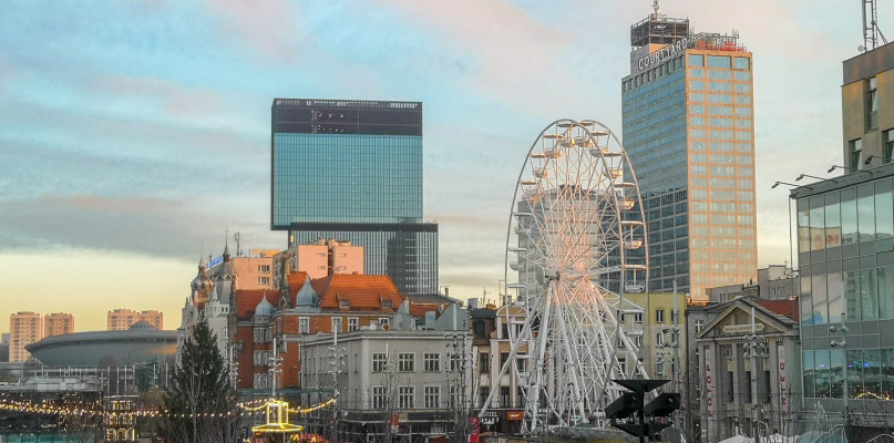 Katowice. Koło młyńskie atrakcją bożonarodzeniowego jarmarku. Fot. Archiwum UM Katowice