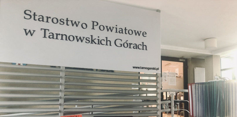 Zmiany w wydziale komunikacji. Fot. Archiwum Starostwa Powiatowego w Tarnowskich Górach 