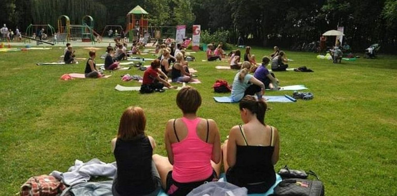 Tarnowskie Góry. Śniadanie na polanie, Pchli targ, Kino plenerowe, a jesienią Kino samochodowe, pikniki - kalendarz imprez plenerowych w Tarnowskich Górach wraca do stanu sprzed pandemii. Fot. UM Tarnowskie Góry