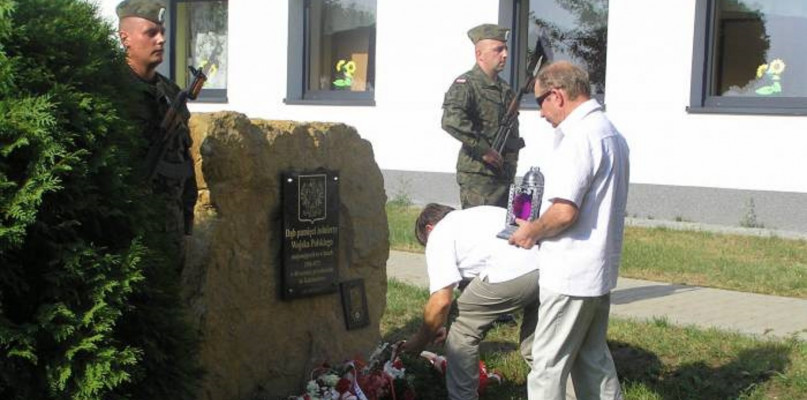 Z Ożarowic do Radzionkowa. O jednostce wojsk radiotechnicznych 