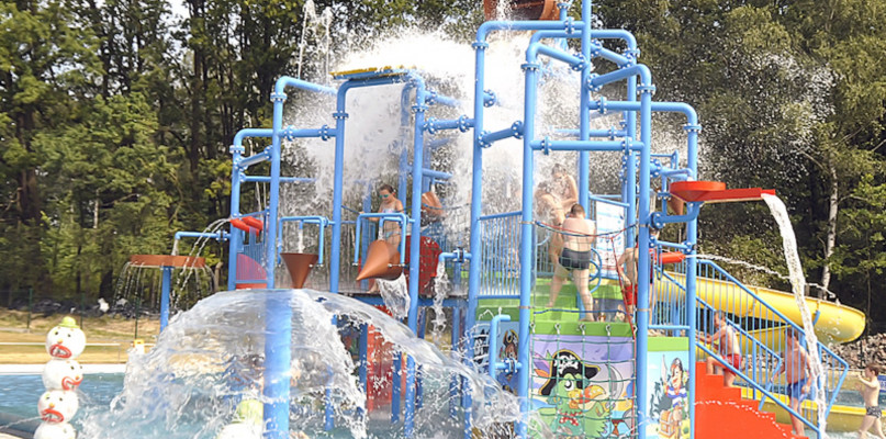 Atrakcją jest wodny plac zabaw. Fot. Archiwum MOSiR Piekary Śl.