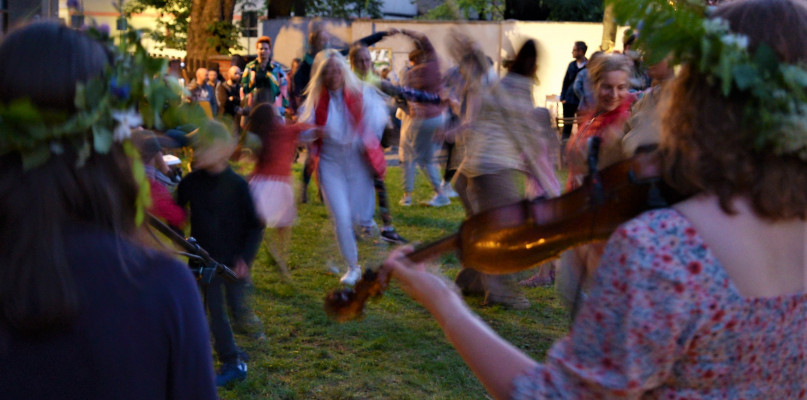 W najkrótszą noc roku Miejska Biblioteka Publiczna w Tarnowskich Górach zaprosiła na Noc Kupały. Fot. Jarosław Myśliwski