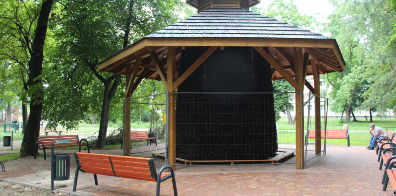 Tężnia w Tarnowskich Górach, kajakowe regaty w Kaletach...