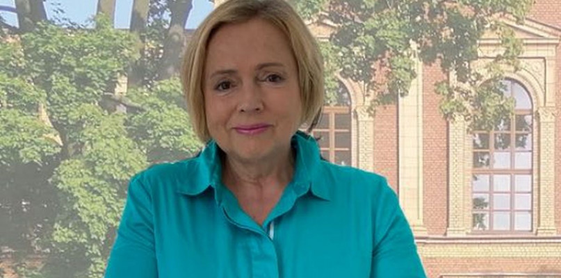 Posłanka Wanda Nowicka zaangażowała się w sprawę naboru uczniów do szkół średnich powiatu tarnogórskiego. Fot. wandanowicka.pl