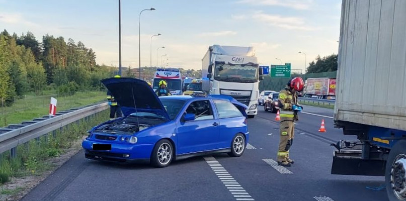 Gmina Ożarowice. Kolizja na zjeździe z S1 na A1. Fot. OSP Ożarowice