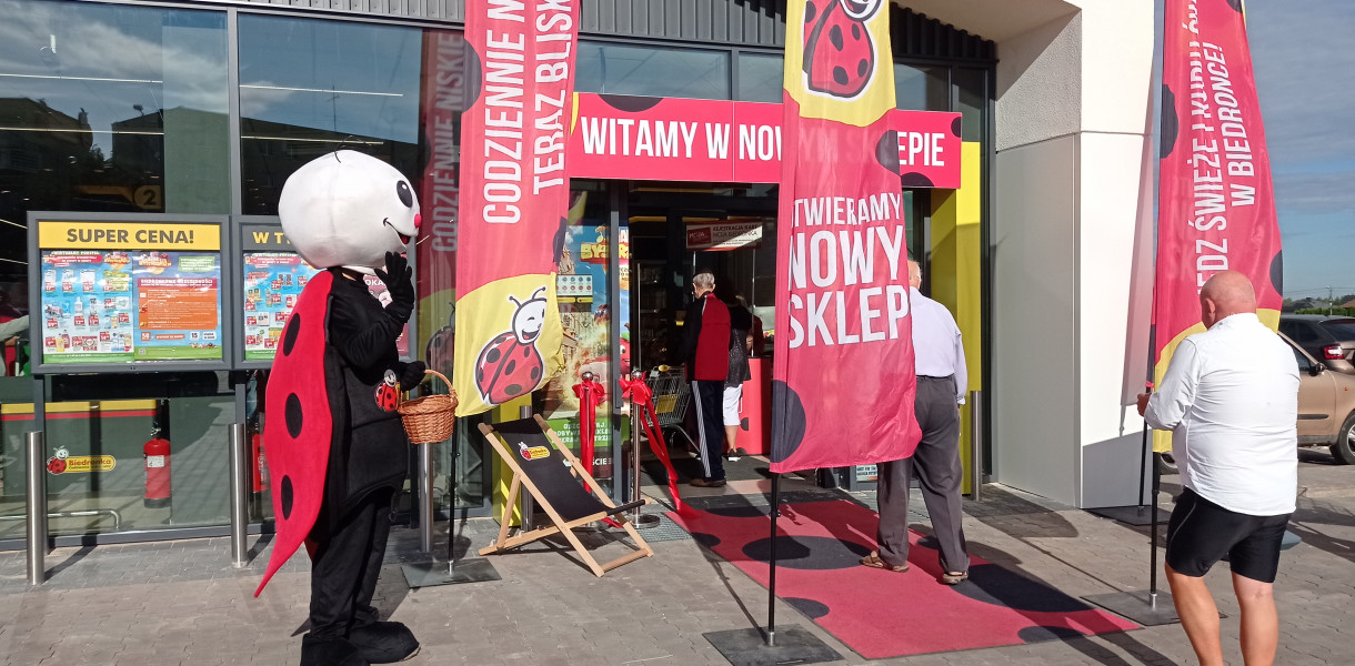 Otwarcie wyremontowanego marketu Biedronka na ul. Janasa. Fot. Alicja Jurasz