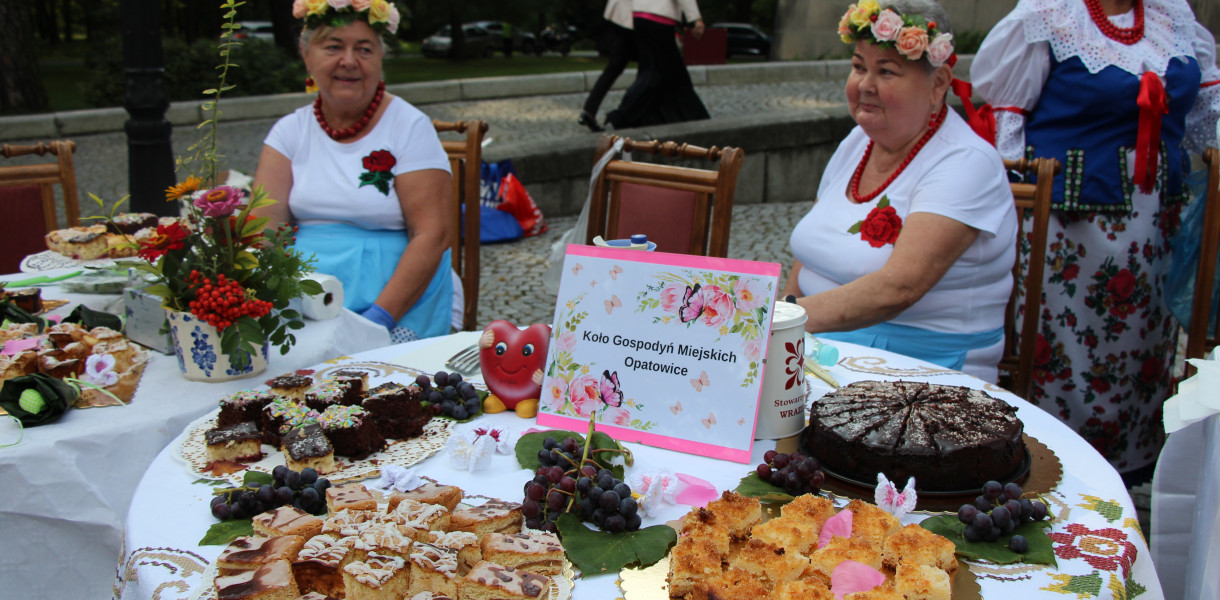 Wypieki Koła Gospodyń z Opatowic. Fot. Alicja Jurasz