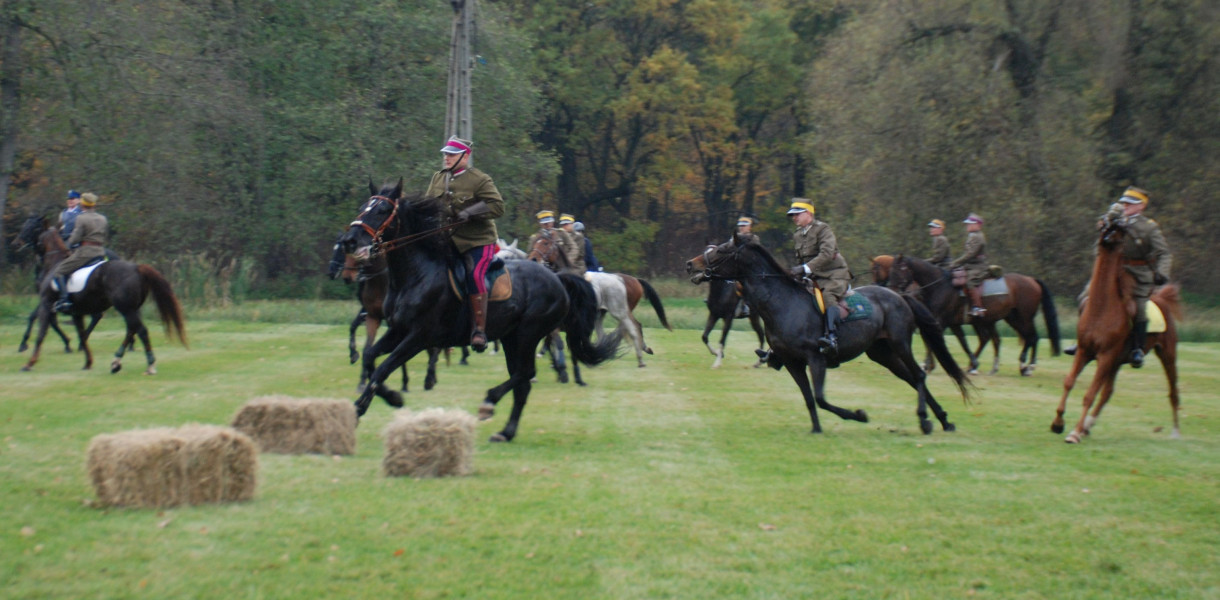 Do biegu myśliwskiego zgłoszono 40 jeźdźców i koni. Fot. Agnieszka Reczkin