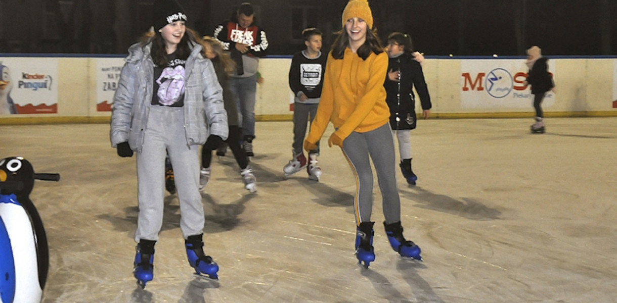 Lodowisko w Piekarach Śląskich zostanie otwarte 7 grudnia. Fot. Archiwum MOSiR Piekary Śl. 