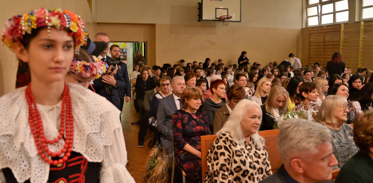 Świerklaniec Na uroczystość 100-lecia szkoły przybyło wielu gości. Fot. Jarosław Myśliwski 