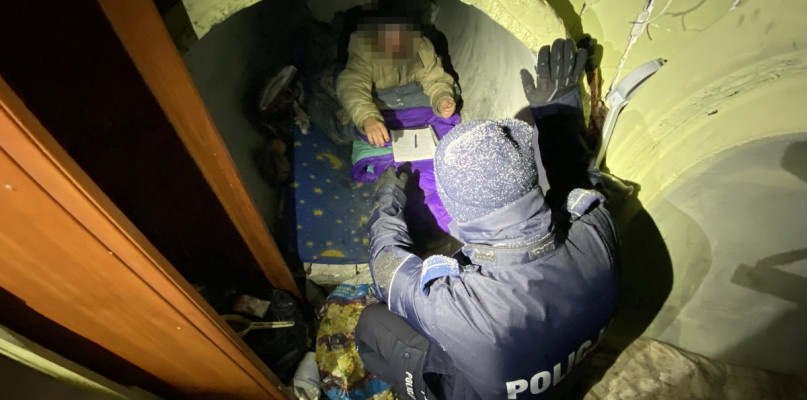 Bezdomni w Tarnowskich Górach. Fot. Archiwum policji