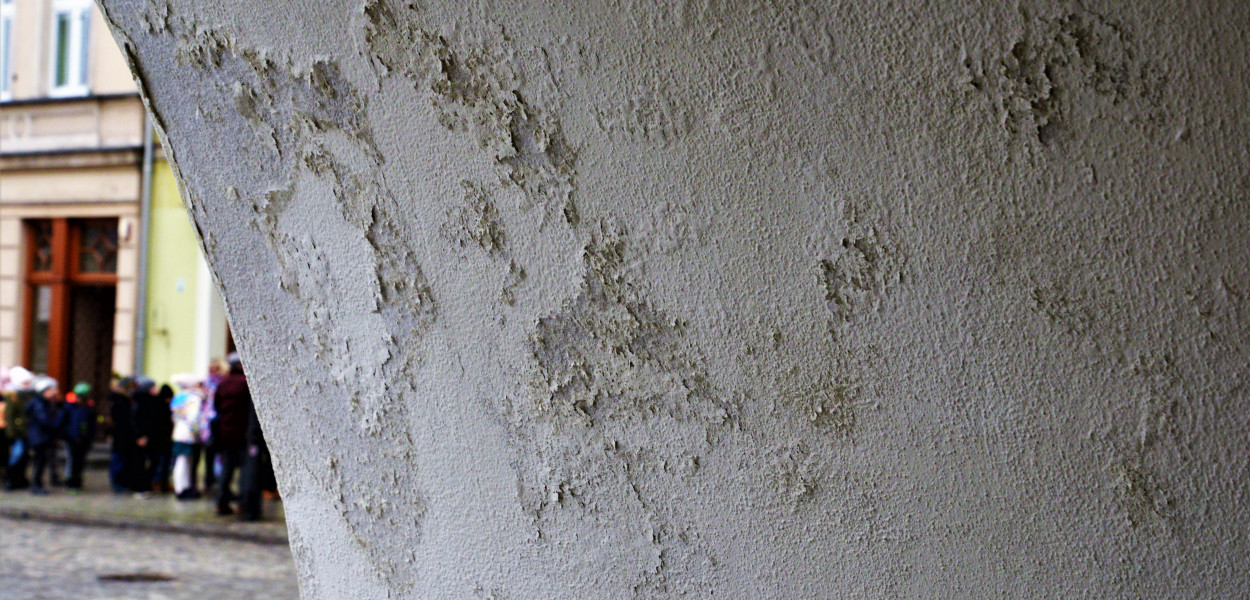 Tarnowskie Góry. Fuszerka z remontem podcieni. Co na to urząd? Fot. Jarosław Myśliwski