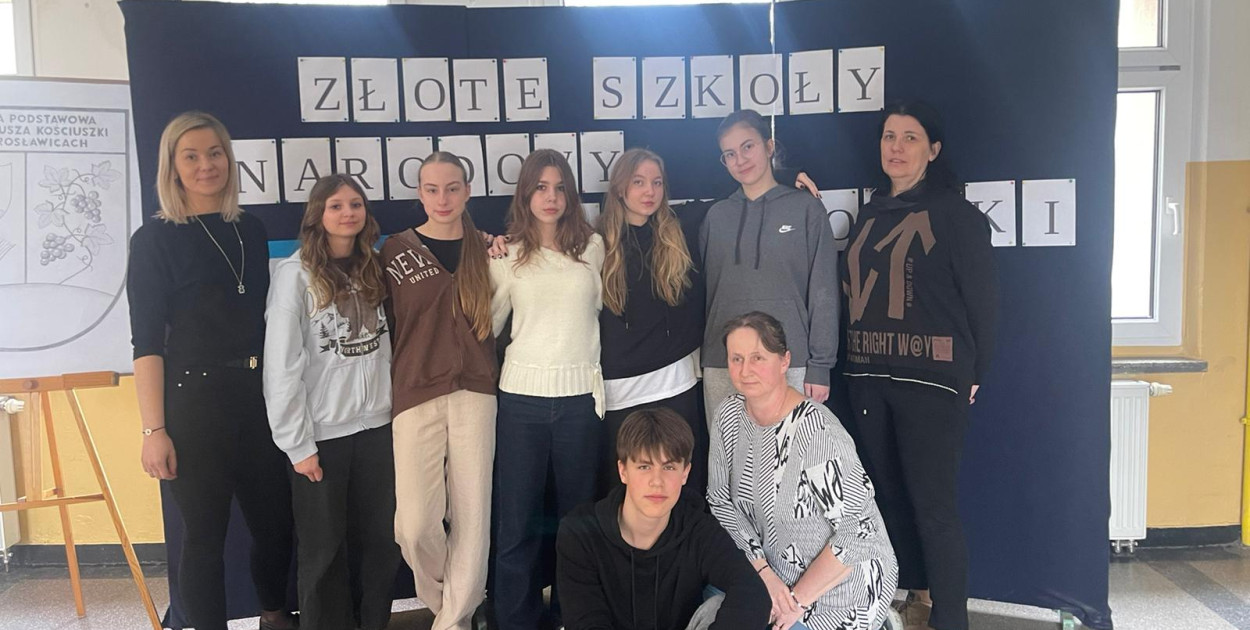 Szkoła Podstawowa w Zbrosławicach bierze udział w tegorocznej edycji programu Z­łote Szkoły NBP. Fot. Archiwum szkoły