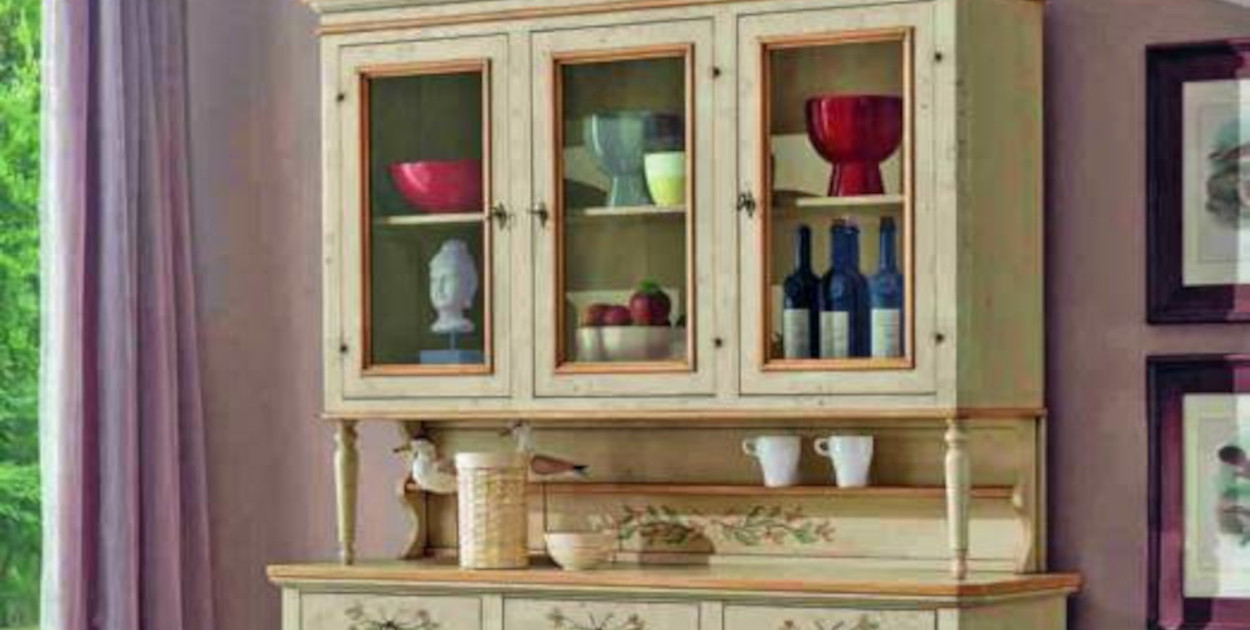 Kredens - mebel do zadań specjalnych