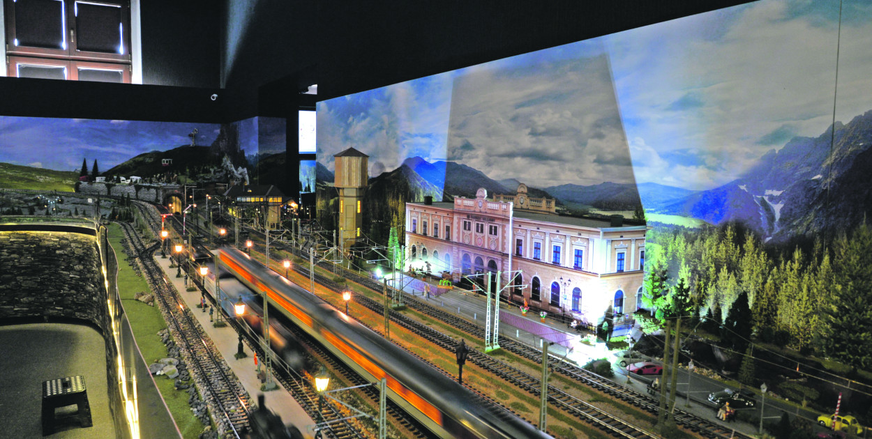 Makieta, przedstawiająca m.in. stację Tarnowskie Góry pozostanie w mieście. Fot. Jarosław Myśliwski 