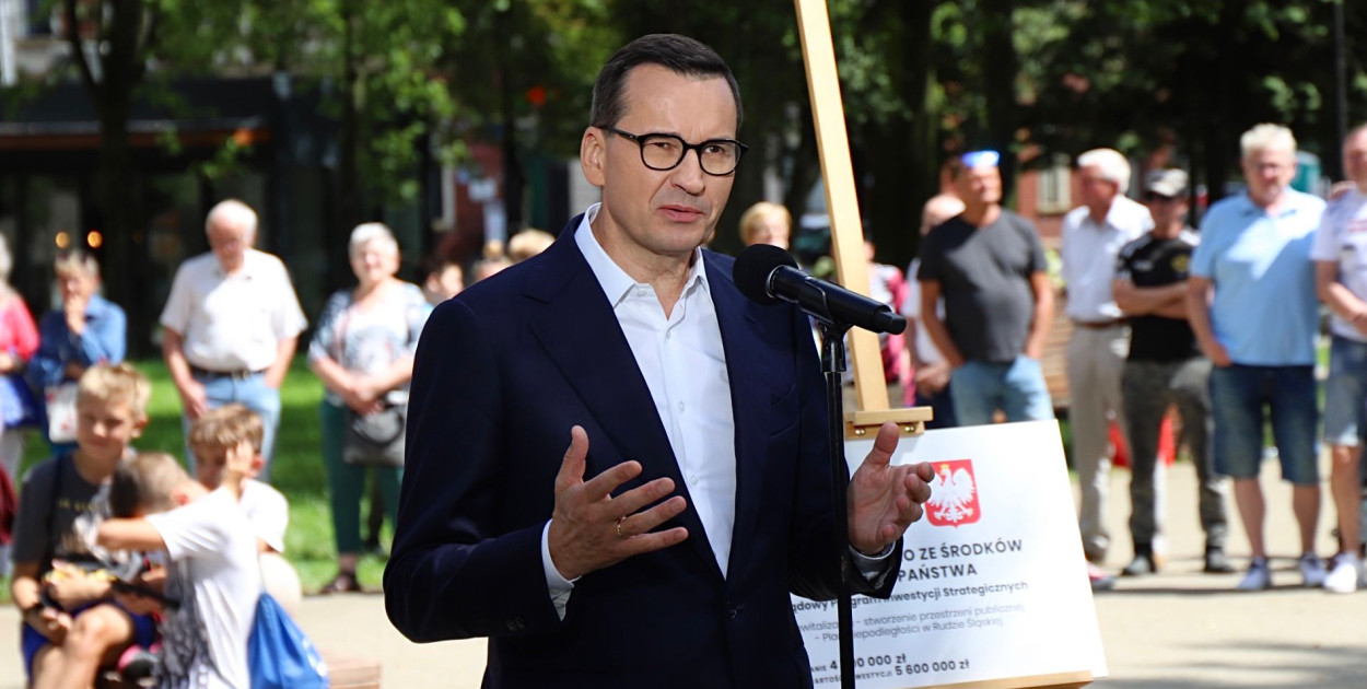 Premier Mateusz Morawiecki pojawił się w województwie śląskim, żeby promować przekazanie samorządom rządowych pieniędzy. Fot. Śląski Urząd Wojewódzki