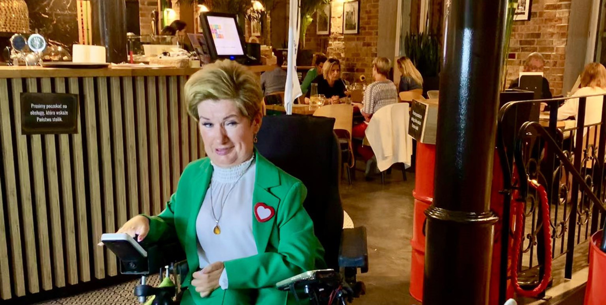 Dostępność lokali dla osób z niepełnosprawnościami sprawdzała Agnieszka Filipkowska. Fot. Archiwum A. Filipkowskiej