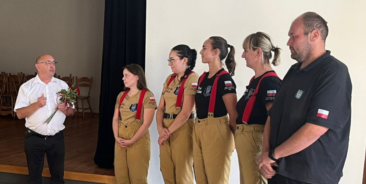 Podczas zebrania sołeckiego była też mowa o olbrzymim sukcesie druhen z OSP Potępa. Fot. Archiwum OSP Potępa 