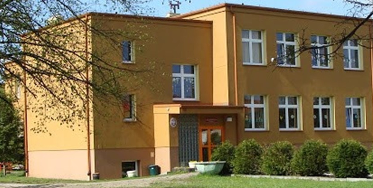 Szkoła w Potępie. Fot. Archiwum szkoły w Potępie 