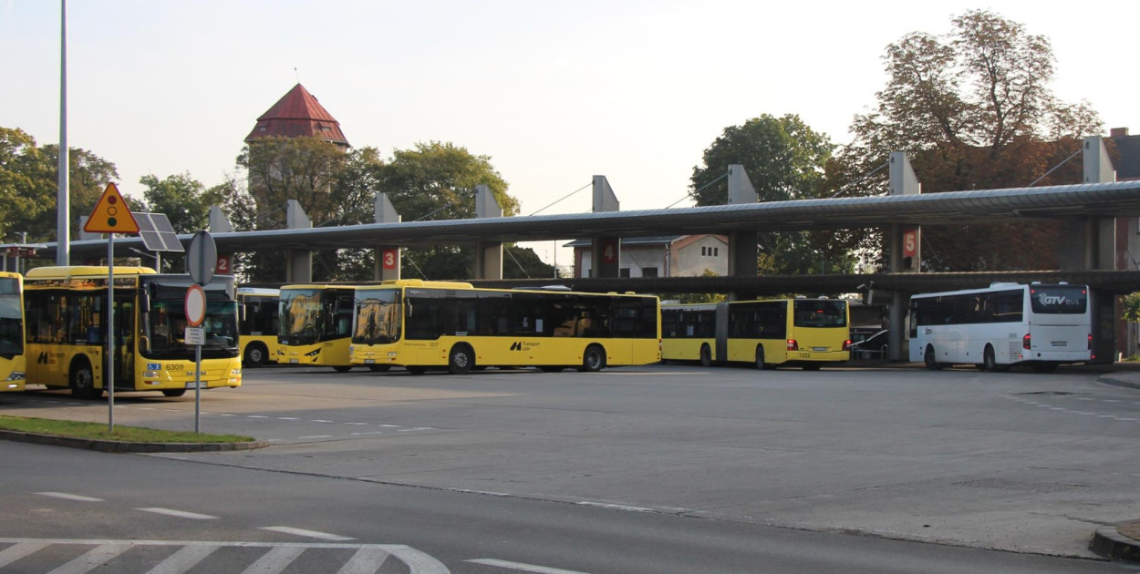 Dworzec autobusowy w Tarnowskich Górach. Fot. Alicja Jurasz