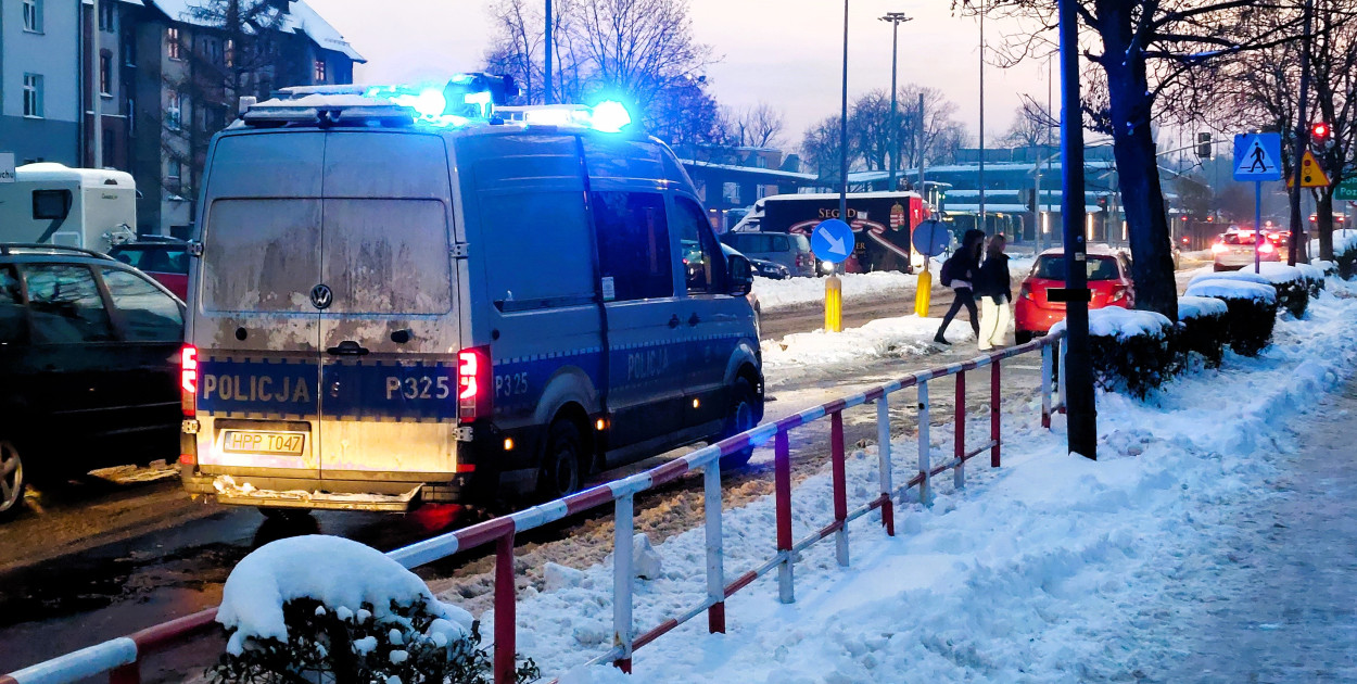 Tarnowskie Góry. Potrącenie na przejściu. Za kierownicą kursant nauki jazdy. Fot. Jarosław Myśliwski