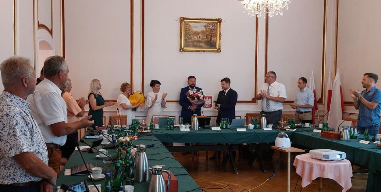 Na listach komitetów kandydatów na wójta jest wielu obecnych radnych. Fot. Archiwum UG Świerklaniec