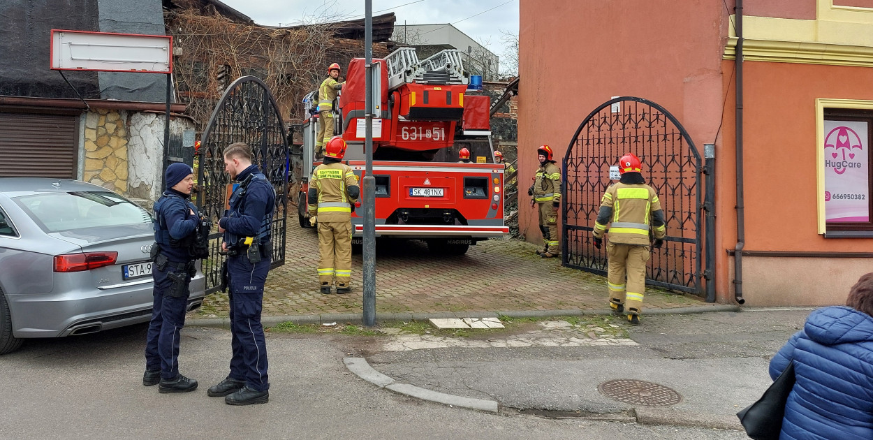 Tarnowskie Góry. Zawalił się budynek. Trwa akcja straży pożarnej. Fot. Jarosław Myśliwski