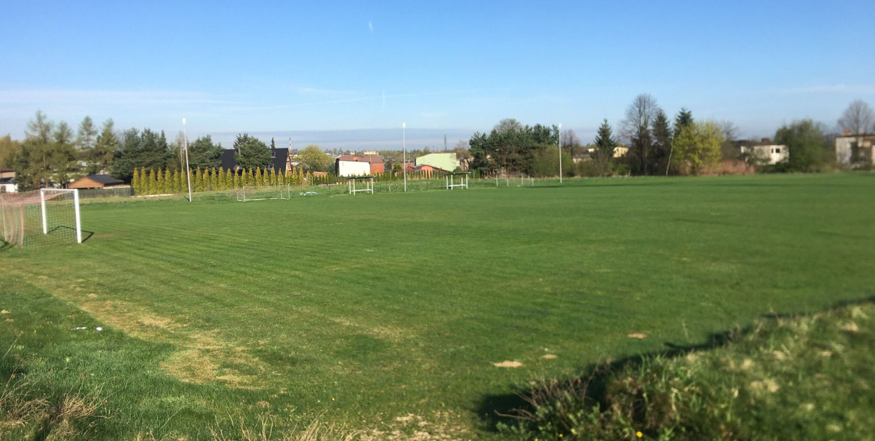 Boisko w Lasowicach. Fot. Marcin Rupik 