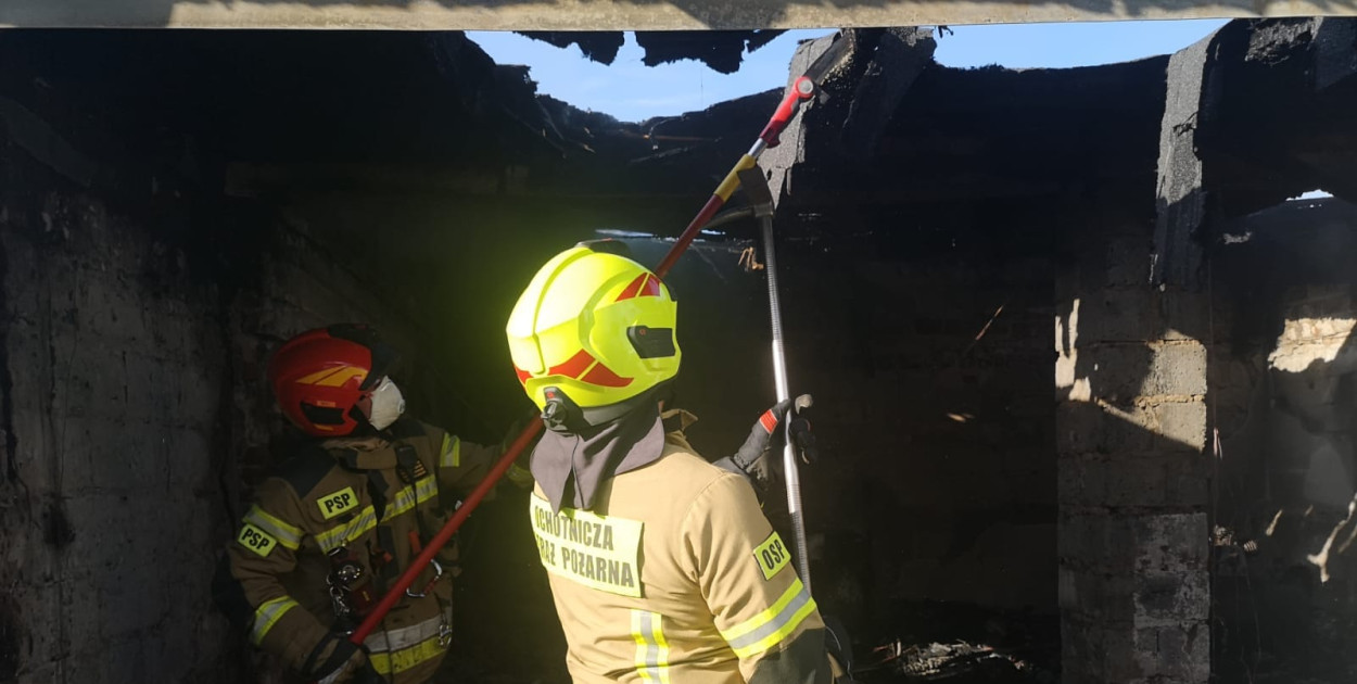 Pożar warsztatu w Rybnej. Fot. OSP Zbrosławice