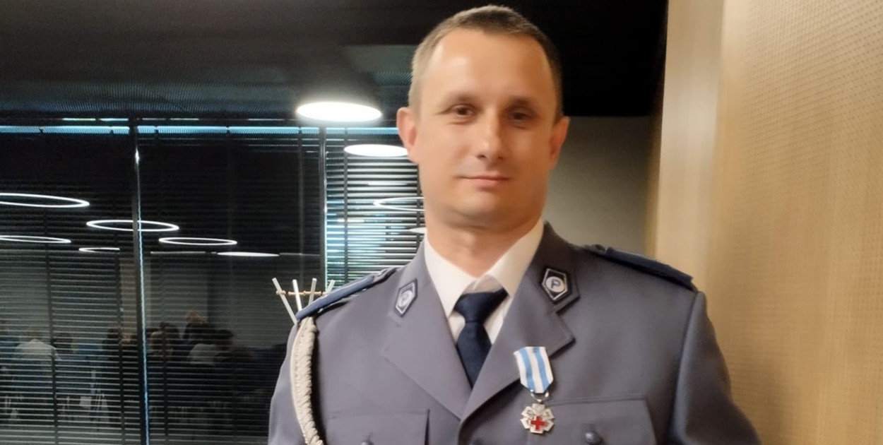 Mł. asp. Adrian Modrzyński. Fot. Archiwum KPP w Tarnowskich Górach 