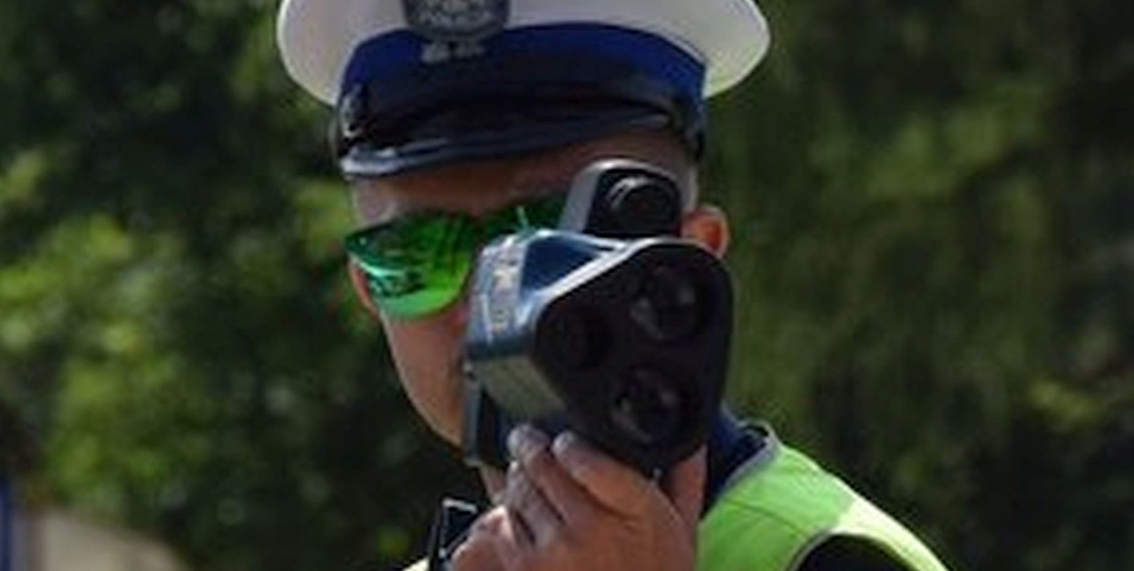 Policja z Tarnowskich Gór namierzyła go, gdy gnał 102 km/h w terenie zabudowanym. Fot. Policja Tarnowskie Góry