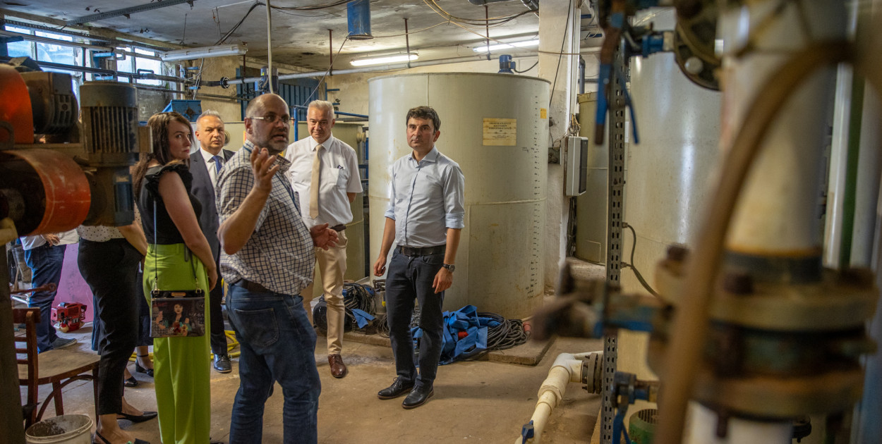 Wizja w terenie poświęcona Zakładom Chemicznym Tarnowskie Góry. Fot. Śląski Urząd Wojewódzki 