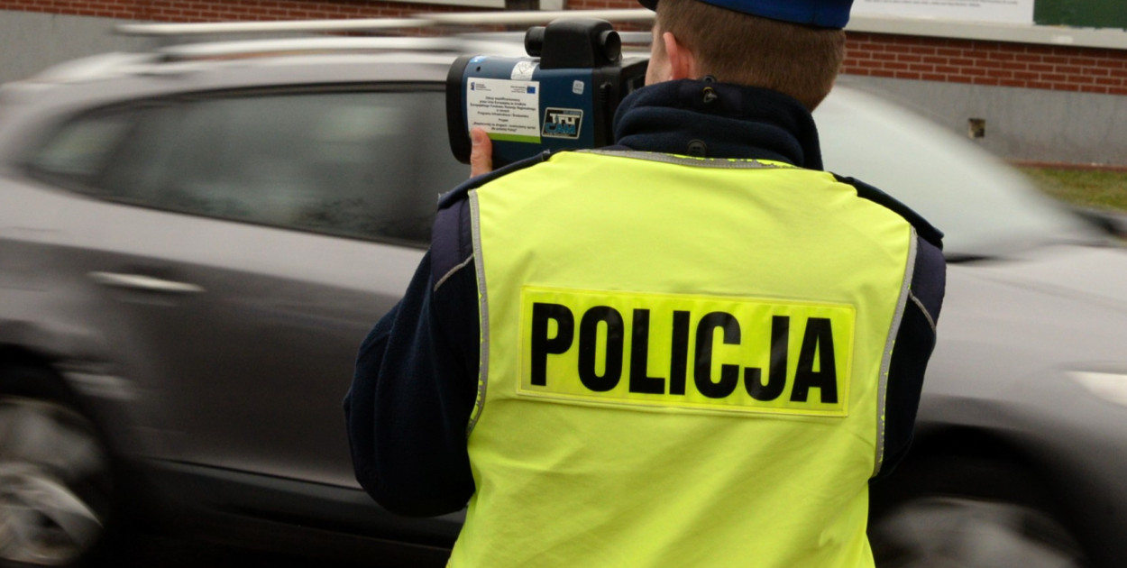 Policja z Tarnowskich Gór zatrzymała w Miasteczku Śląskim 61-latka za przekroczenie prędkości. Mężczyzna miał coś jeszcze na sumieniu i odpowie przed sądem. Zdjęcie poglądowe. Fot. Jarosław Myśliwski