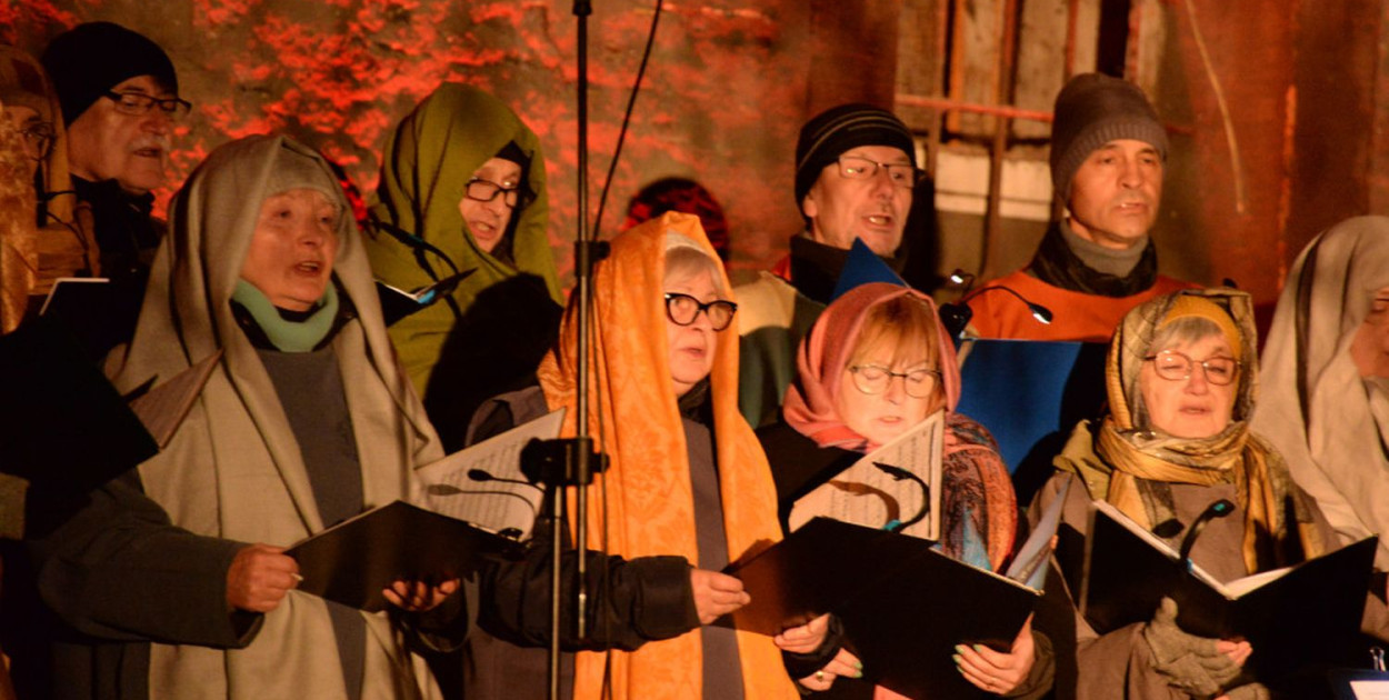 Tak było rok temu na misterium w Miedarach. Fot. Jarosław Myśliwski