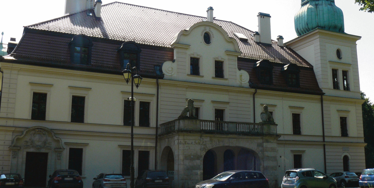 Chodzi o stosowanie przemocy wobec pacjentów Ośrodka Leczniczo - Rehabilitacyjnego Pałac Kamieniec. Fot. ARC