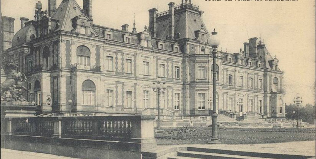 Czy część Malego Wersalu trafi z powrotem do Świerklańca? Fot. Archiwum