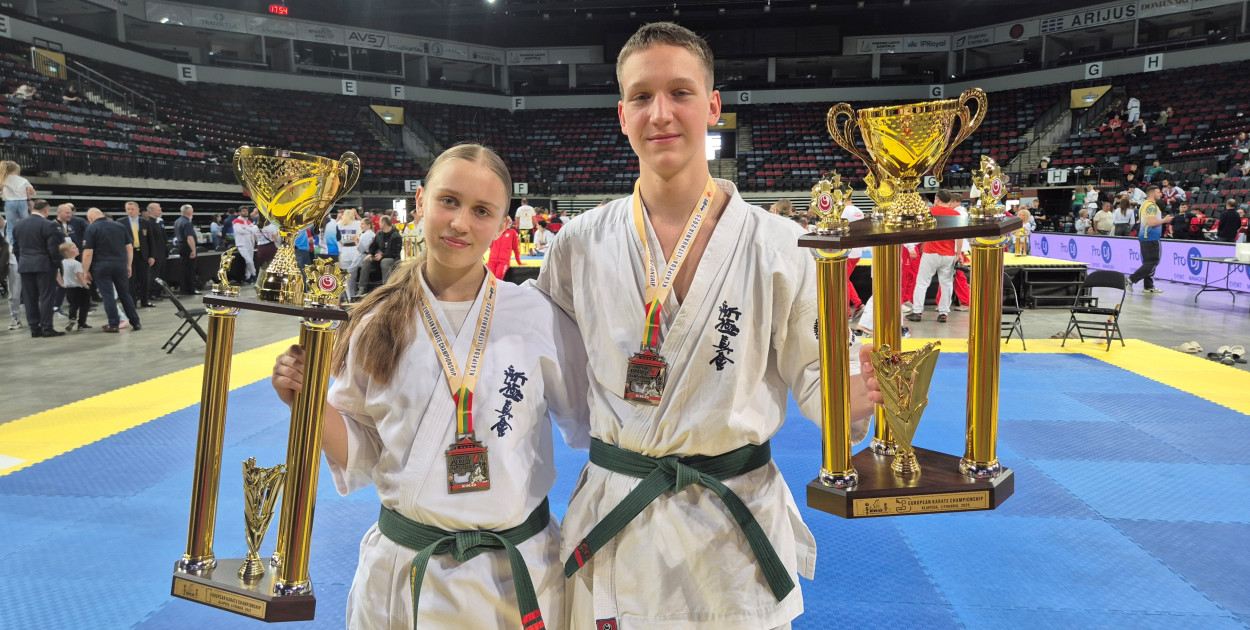 Zofia Tomala została mistrzynią Europy w kategorii do 65 kg, a Jan Jachymowski po raz drugi z rzędu wywalczył brązowy medal w kategorii powyżej 75 kg. Fot. TKS Karate