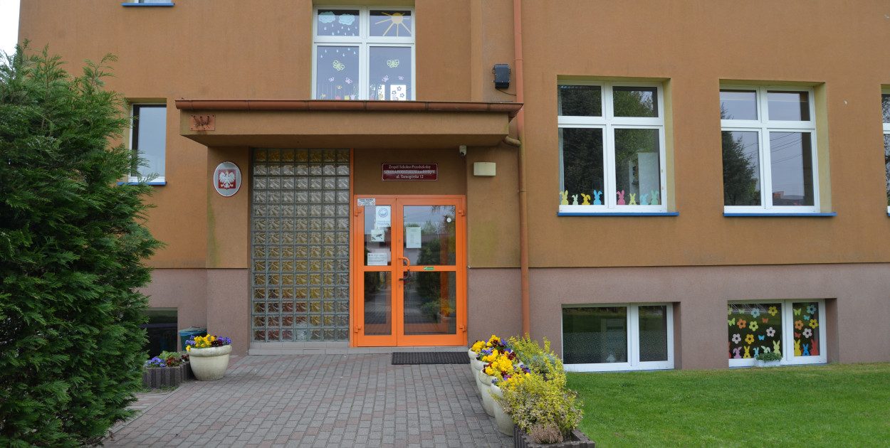 Szkoła w Potępie, jej przyszłość jeszcze nie jest przesądzona. Fot. Agnieszka Reczkin