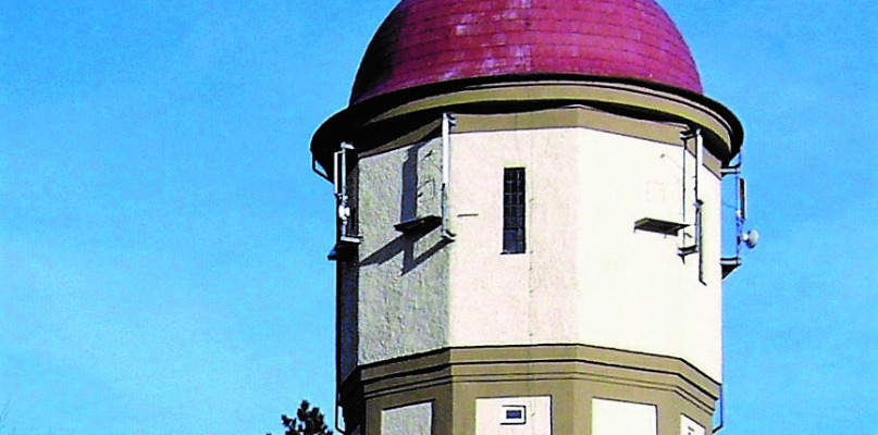 Wieża wodna nad szybem Koehler jest charakterystycznym obiektem w pejzażu Tarnowskich Gór. Fot. Mieczysław Filak