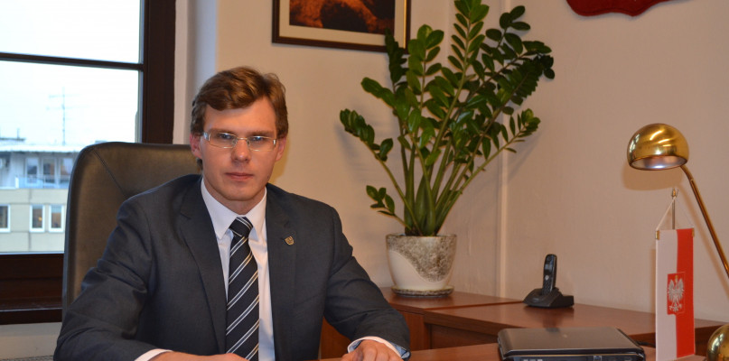 Tomasz Olszewski w wieku 27 lat został przewodniczącym rady miejskiej, 6 lat później zaczął pracę w ministerstwie. Fot. Jacek Tarski