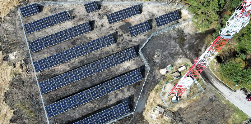 Podczas słonecznych dni energia z instalacji będzie w całości zaspokajać potrzeby Miejskiej Oczyszczalni Ścieków w Kaletach. Fot. Jarosław Myśliwski