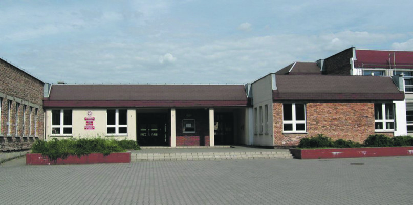 Szkoła w Kamieńcu leży w granicach sołectwa Boniowice. Fot. Archiwum gminy 