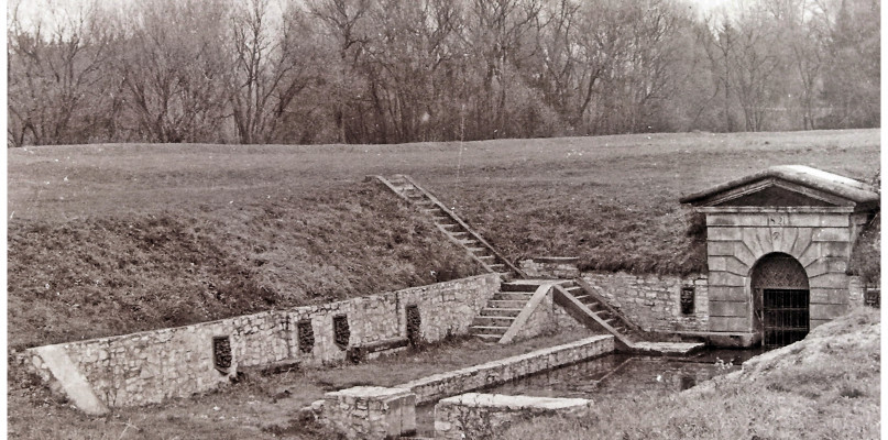 Brama Gwarów w latach 50. XX w. Fot. Jan Joszko, archiwum SMZT