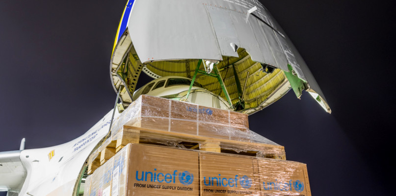 Transport z magazynów UNICEF. Fot. Piotr Adamczyk/Katowice Airport 