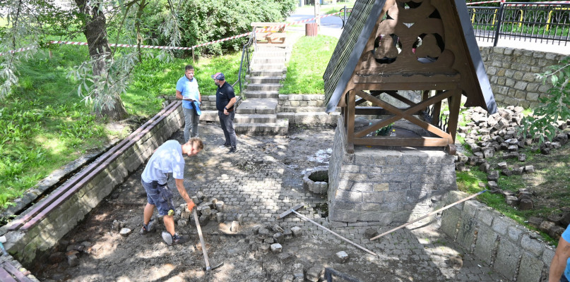 8 sierpnia rozpoczął się remont Źródełka Młodości w Reptach Śląskich. Fot. Archiwum UM